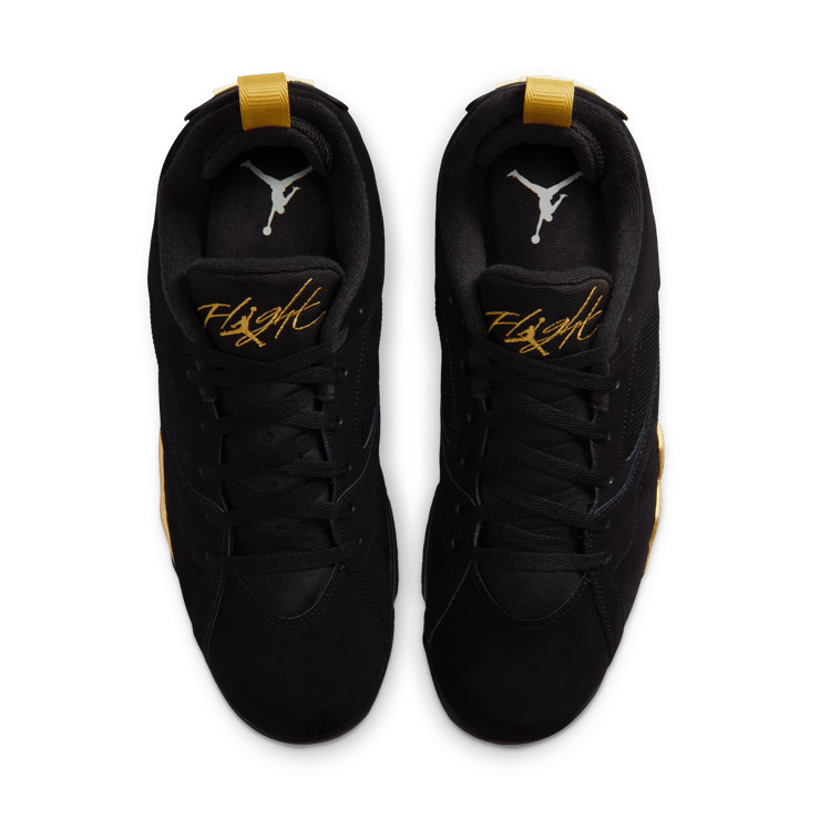 Jordan MVP 92 Black Metallic Gold Angle 19