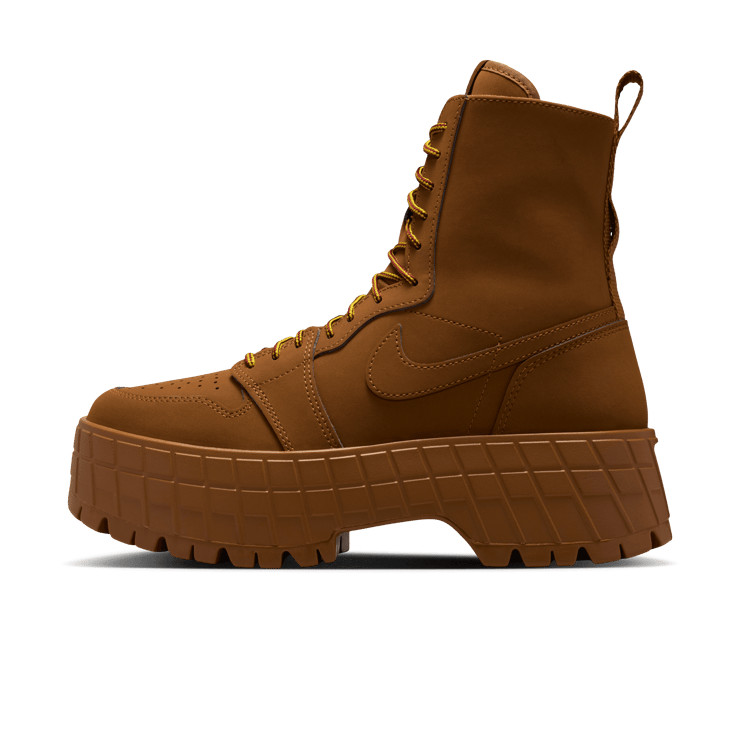 Air Jordan 1 Brooklyn Boot Light British Tan (W) Angle 38