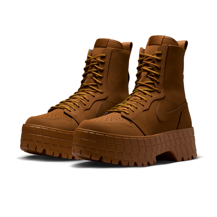 Air Jordan 1 Brooklyn Boot Light British Tan (W) Angle 31