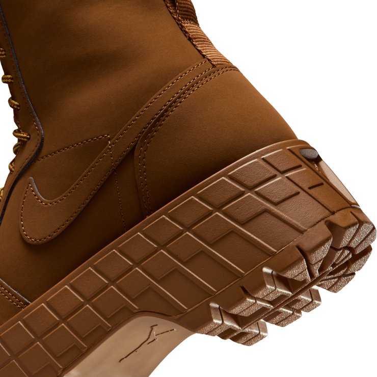 Air Jordan 1 Brooklyn Boot Light British Tan (W) Angle 56