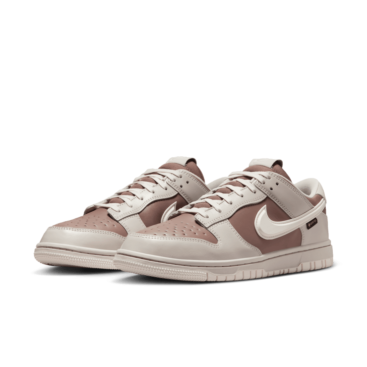 Nike Dunk Low GTX Light Bone Angle 3