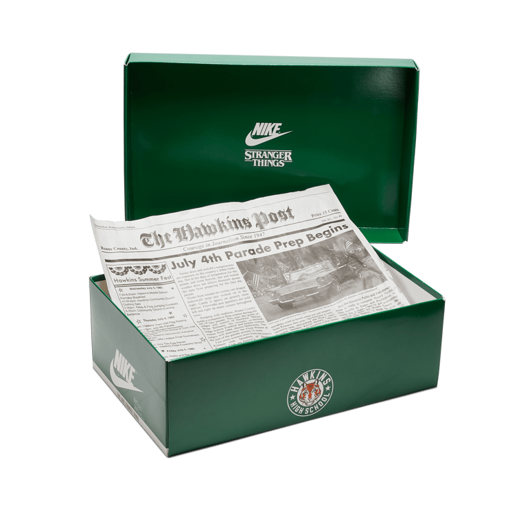 Nike Tailwind 79 Stranger Things Hawkins High School Angle 27