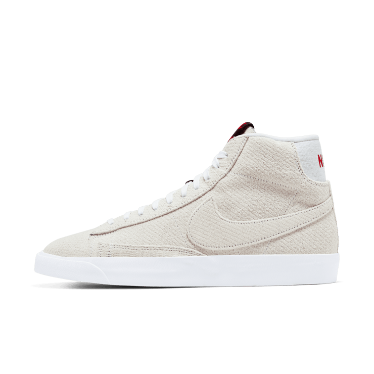 Nike Blazer Mid Strangers Things Upside Down Pack Angle 6