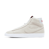 Nike Blazer Mid Strangers Things Upside Down Pack Angle 0