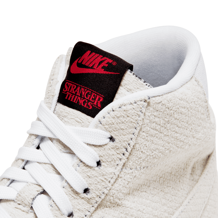 Nike Blazer Mid Strangers Things Upside Down Pack Angle 44