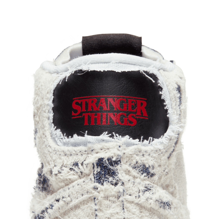 Nike Blazer Mid Strangers Things Upside Down Pack Angle 11