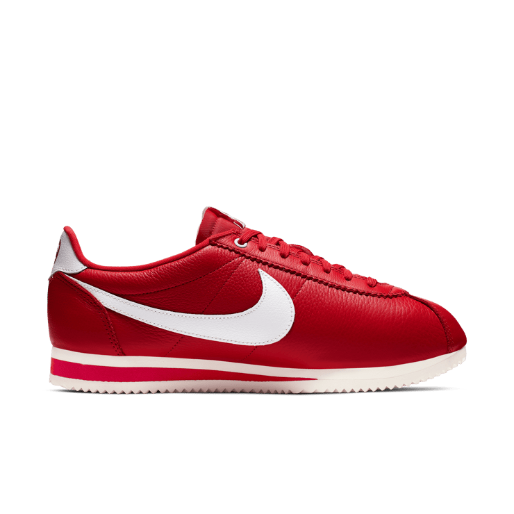 Nike Classic Cortez Stranger Things Independence Day Pack Angle 15