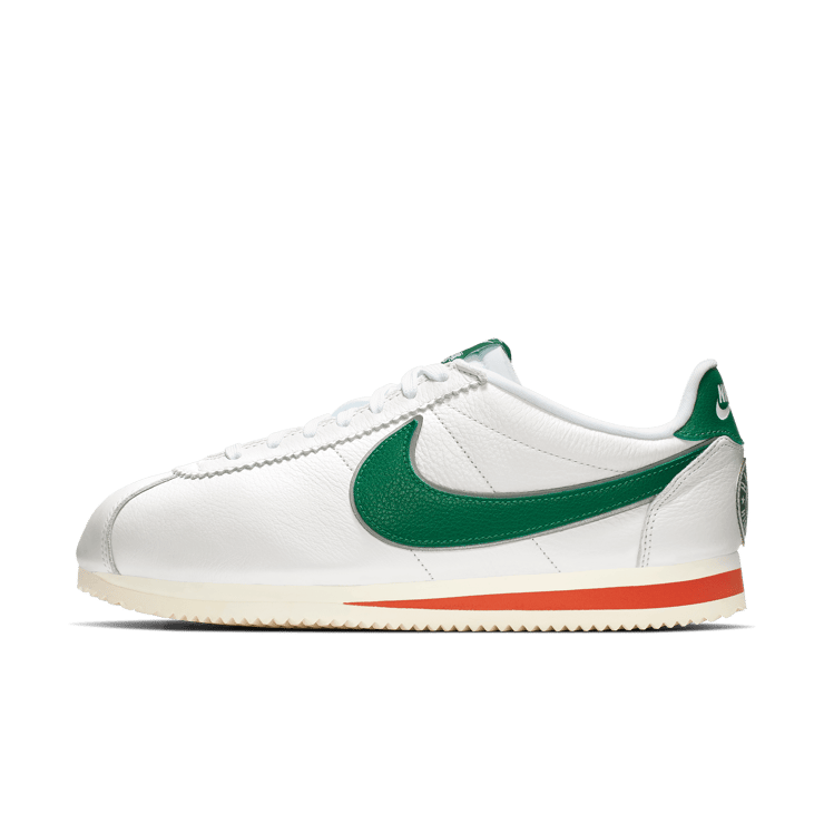 Nike Classic Cortez Stranger Things Hawkins High School Angle 25