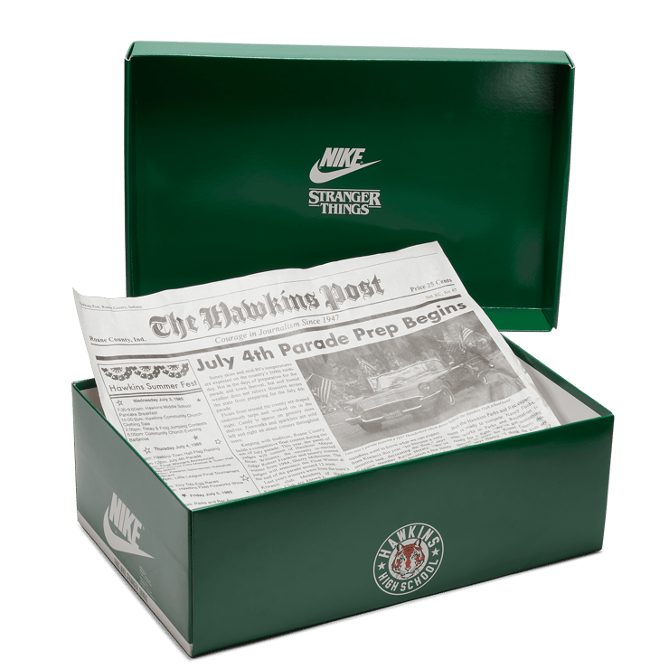 Nike Blazer Mid Stranger Things Hawkins High School Angle 25