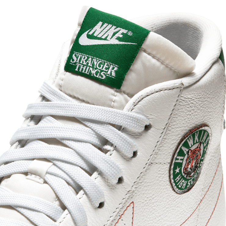 Nike Blazer Mid Stranger Things Hawkins High School Angle 23
