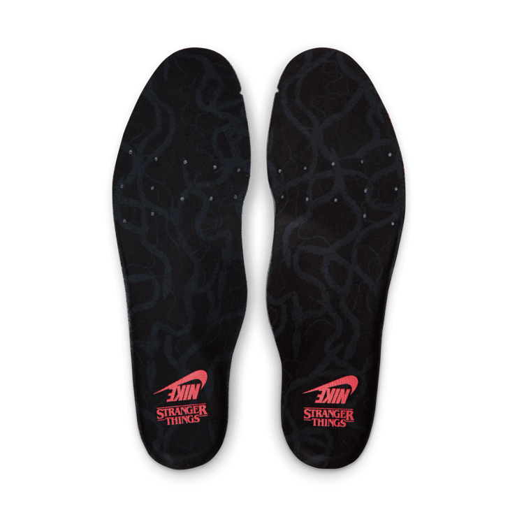 Nike Air Max 1 '87 Stranger Things Steve Harrington Angle 2