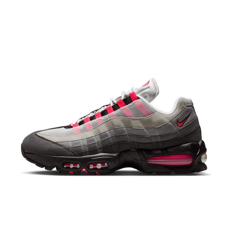 Nike Air Max 95 OG Big Bubble Solar Red Angle 5