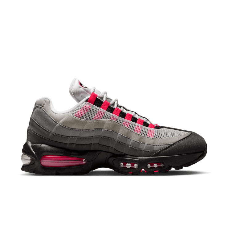 Nike Air Max 95 OG Big Bubble Solar Red Angle 1