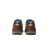 New Balance Numeric Andrew Reynolds 933 Mushroom New Spruce Angle 4