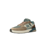 New Balance Numeric Andrew Reynolds 933 Mushroom New Spruce Angle 7