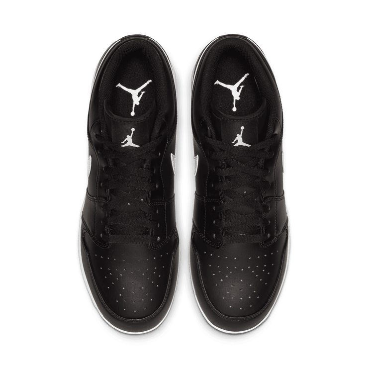 Jordan 1 Retro MCS Low Black White Angle 1