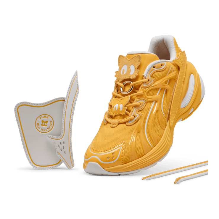 Puma Inverse Sonic the Hedgehog Tails Angle 3