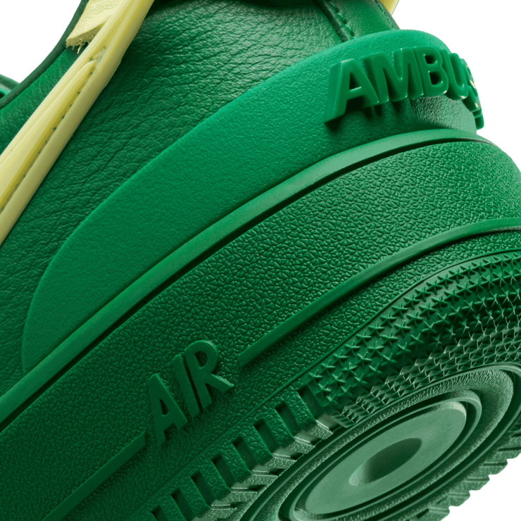 Nike Air Force 1 Low AMBUSH Green Angle 5