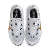 Nike LeBron TR 1 Wolf Grey Angle 12
