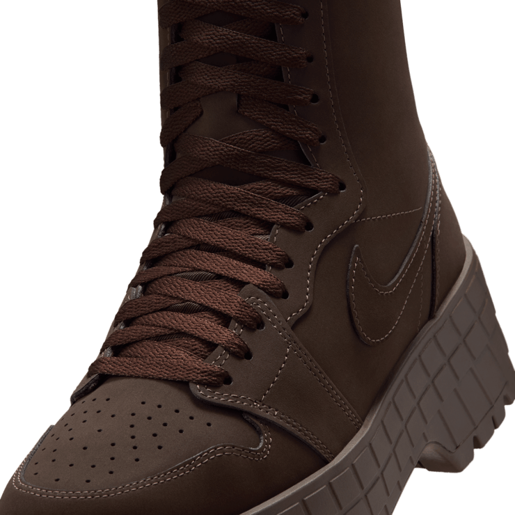 Air Jordan 1 Brooklyn Boot Baroque Brown (W) Angle 20