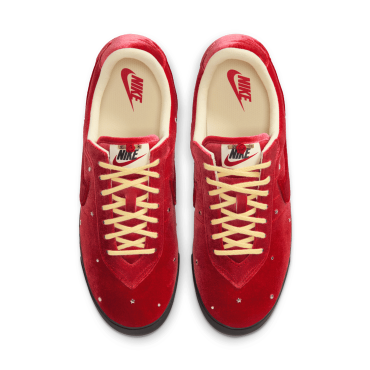 Nike Astrograbber Gym Red Velvet Angle 7
