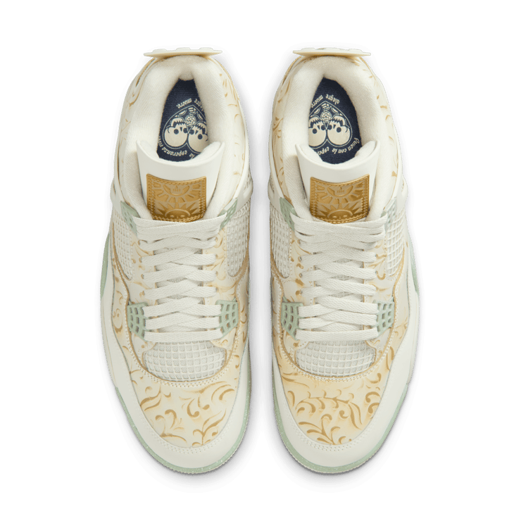 Air Jordan 4 Retro Somos Eternos Angle 23