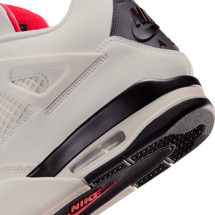 Air Jordan 4 Retro OG Flight Club Angle 8