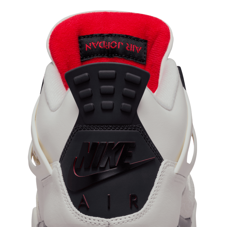 Air Jordan 4 Retro OG Flight Club Angle 6