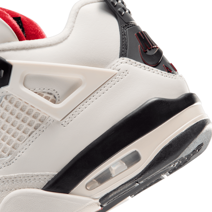 Air Jordan 4 Retro OG Flight Club (GS) Angle 9