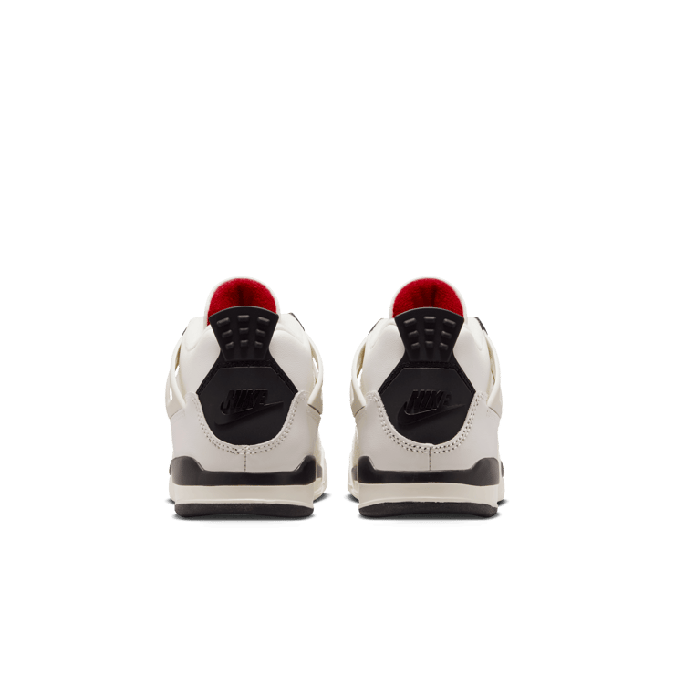 Air Jordan 4 Retro OG Flight Club (PS) Angle 3