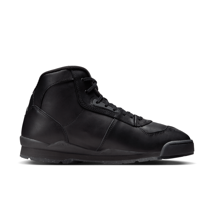 Nike Baltoro Stüssy Black White Angle 2