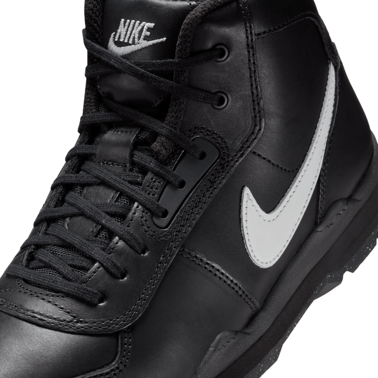 Nike Baltoro Stüssy Black White Angle 7