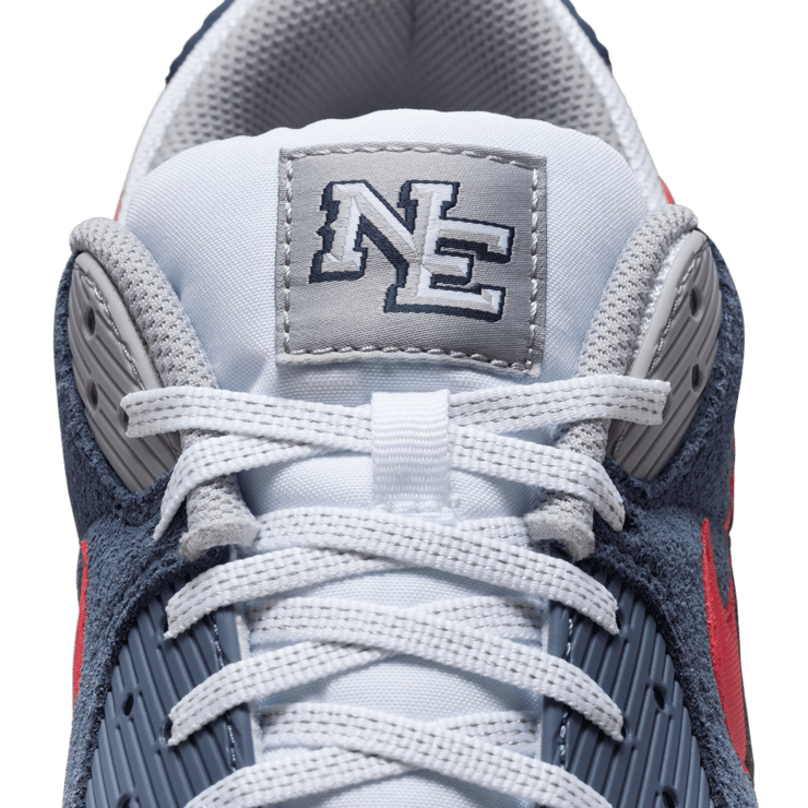Nike Air Max 90 NFL Patriots Angle 10
