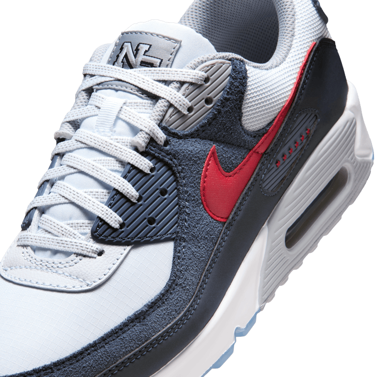 Nike Air Max 90 NFL Patriots Angle 9