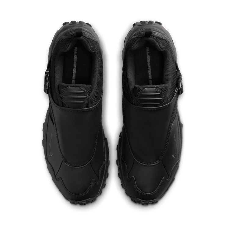 Nike ACG Phassad Black Angle 22
