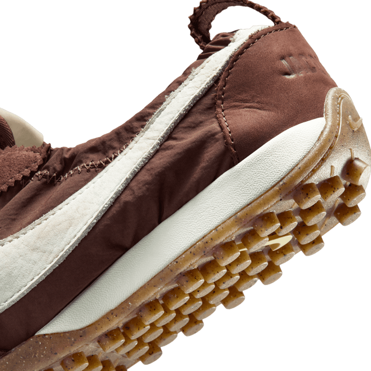 Nike Moon Shoe SP Jacquemus Fauna Brown (W) Angle 4