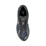 New Balance 2002R Gore-Tex Magnet Angle 1