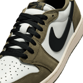 Air Jordan 1 Retro Low OG Medium Olive Angle 7
