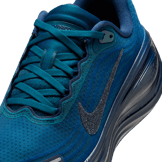 Nike Vomero Plus Swarovski (W) Angle 8