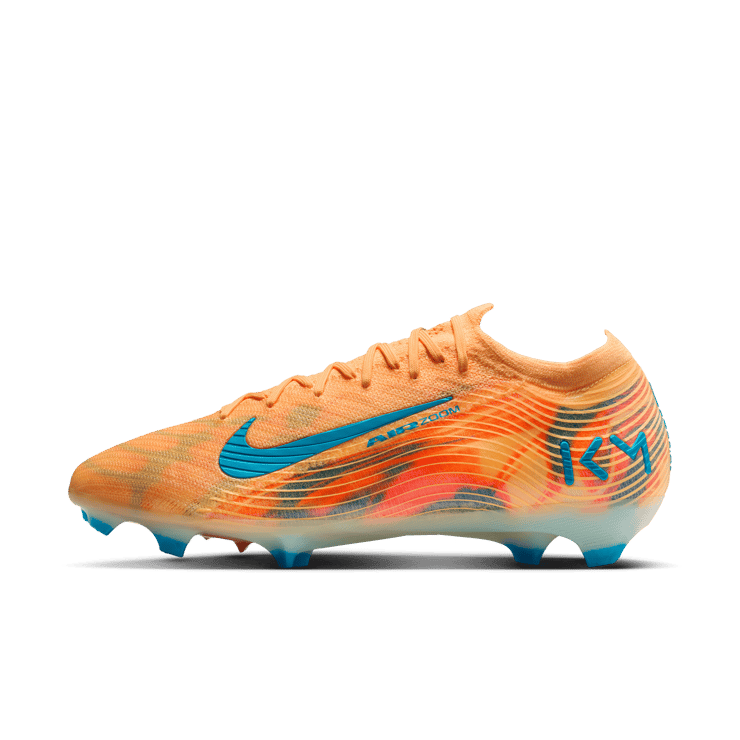 Nike Zoom Vapor 16 Elite Kylian Mbappé Limiteless Transformation Angle 26