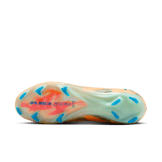 Nike Zoom Vapor 16 Elite Kylian Mbappé Limiteless Transformation Angle 5