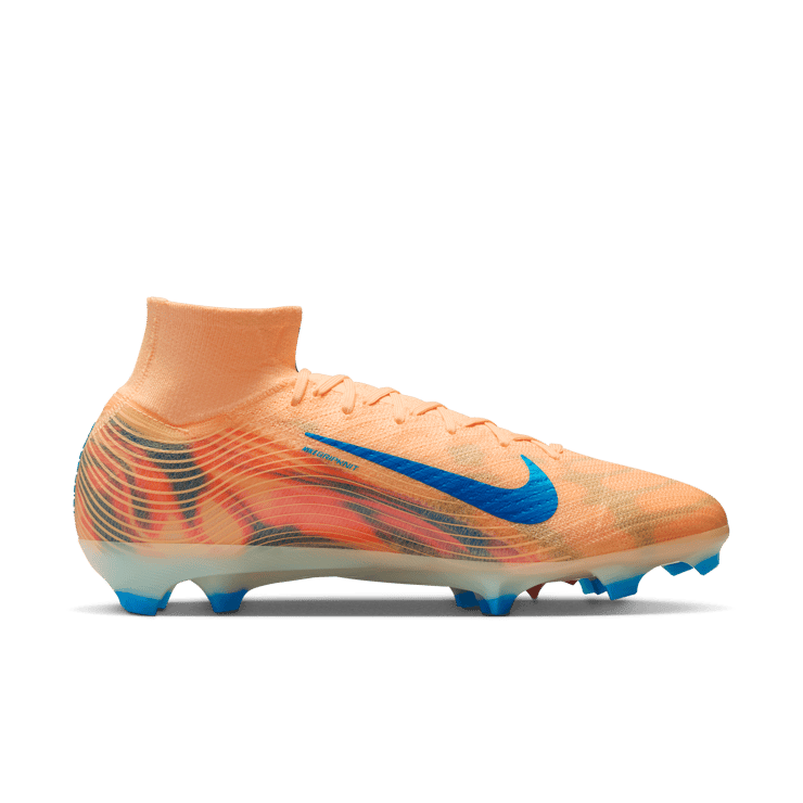 Nike Zoom Superfly 10 Elite Kylian Mbappé Limiteless Transformation Angle 20