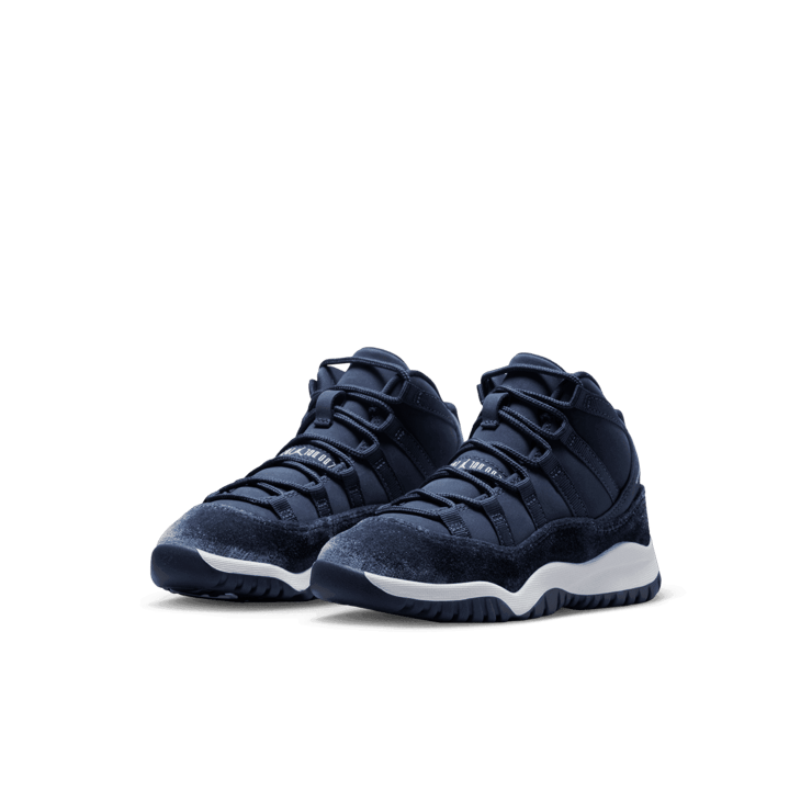 Jordan 11 Midnight Navy (PS) Angle 2