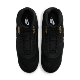 Nike Baltoro Black Metallic Gold Angle 5