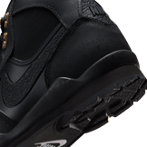 Nike Baltoro Black Metallic Gold Angle 7