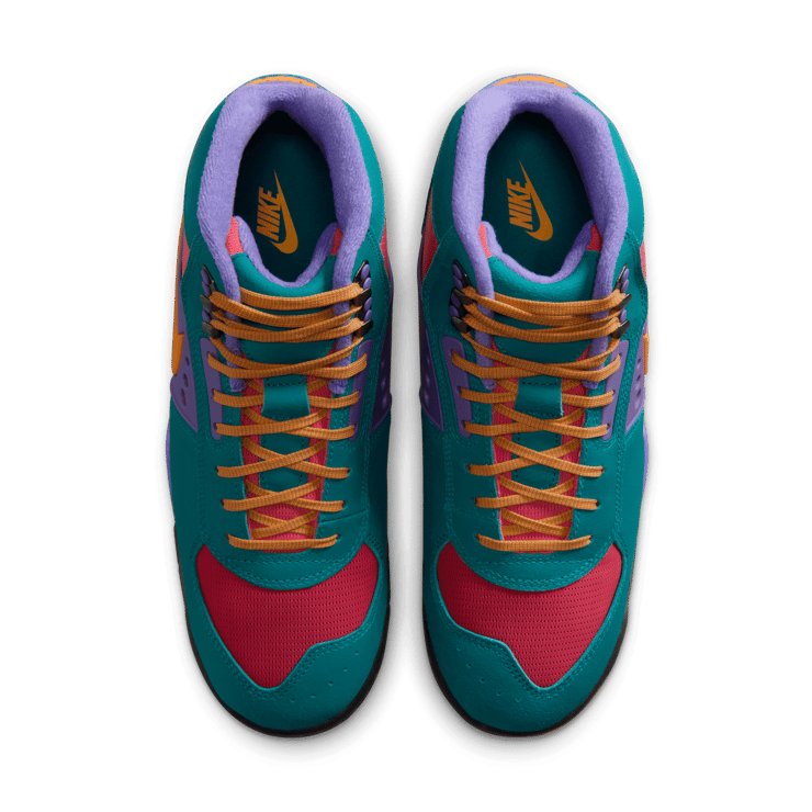 Nike Baltoro Bright Spruce Kumquat Angle 5