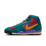 Nike Baltoro Bright Spruce Kumquat Angle 2