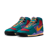 Nike Baltoro Bright Spruce Kumquat Angle 4
