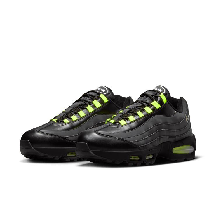 Nike Air Max 95 Big Bubble SE Harajuku Angle 4