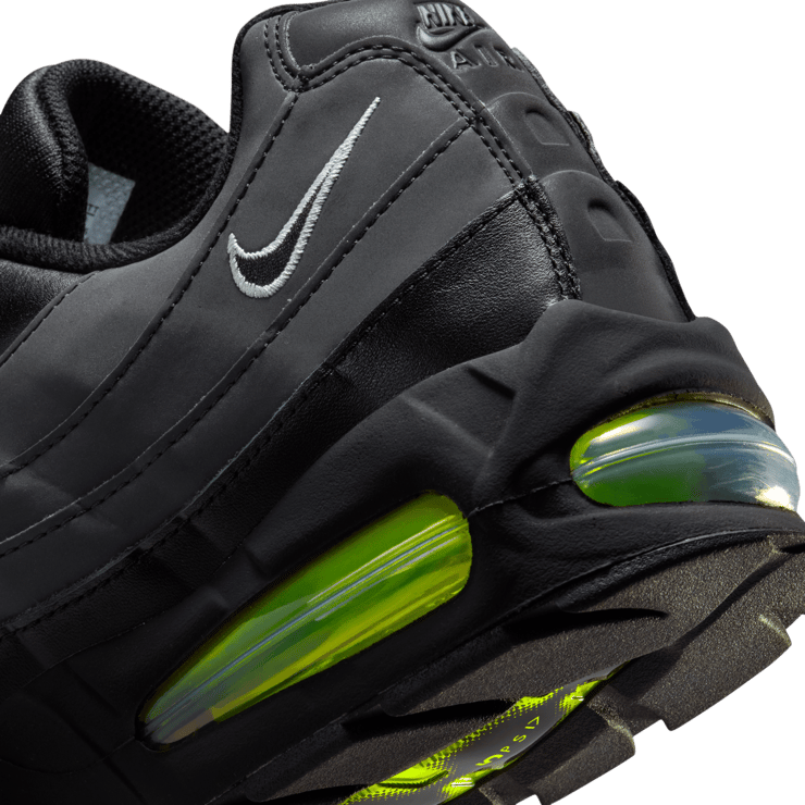 Nike Air Max 95 Big Bubble SE Harajuku Angle 8